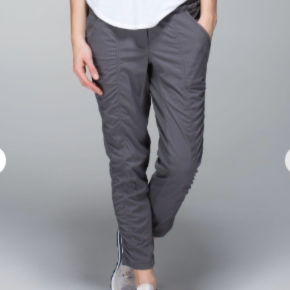 lululemon athletica Pants - Lululemon Street To Studio Pant *Unlined Size 6